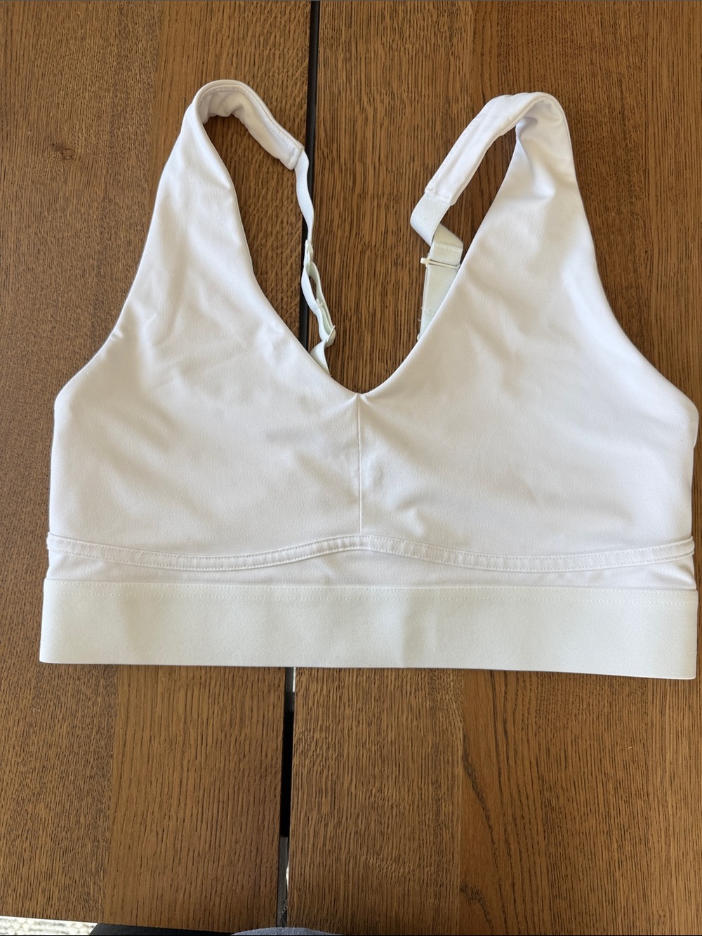 Fabletics White V-Neck Sports Bralette